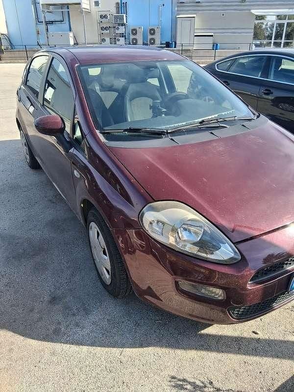 Usata Fiat Punto Evo Dynamic 75 CV (55 kW) 2012 Utilitaria