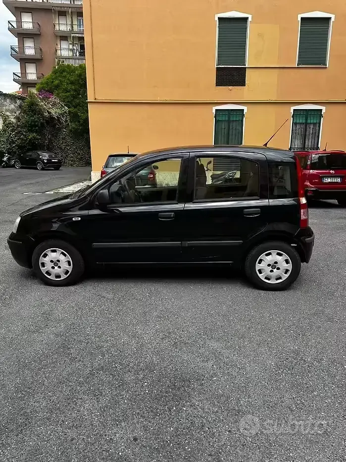 Usata Fiat Panda 69 CV (50 kW) 2012 Nero Utilitaria