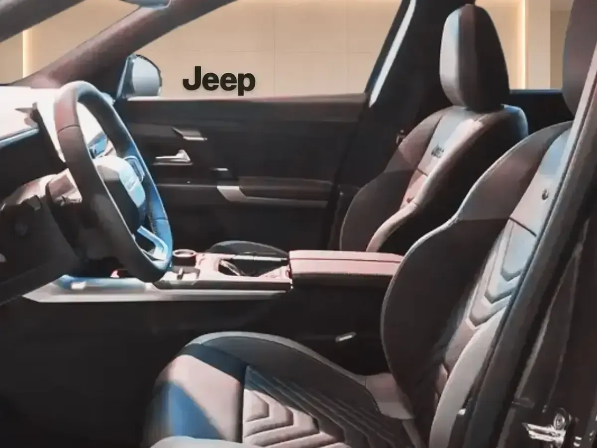 Nuova Jeep Compass Summit 145 CV (106 kW) 2026 Grigio SUV