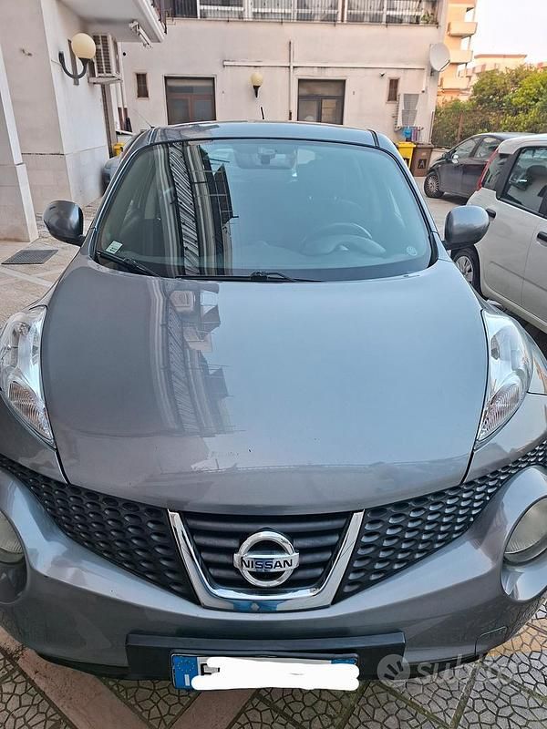 Usata Nissan Juke 110 CV (80 kW) 2011 Grigio SUV