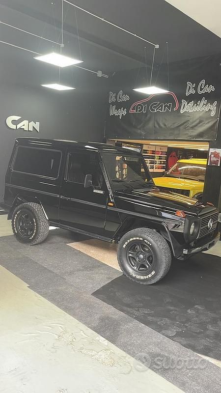 Usata Mercedes G300 88 CV (64 kW) 1982 Nero SUV