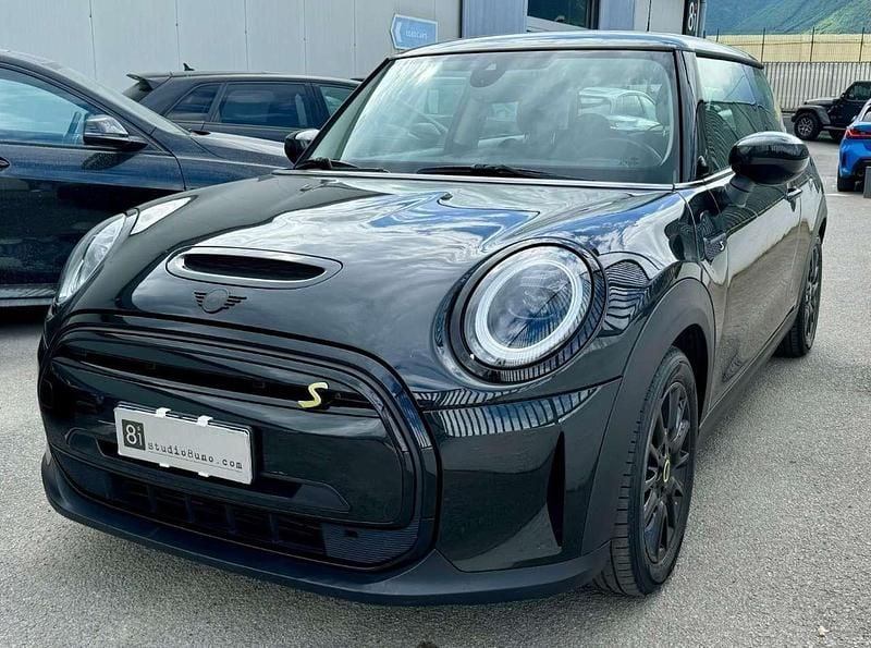 Nero Usata 2023 Mini Cooper SE Classic Utilitaria | 21.000 € (Buon prezzo) - Immagine 1/4