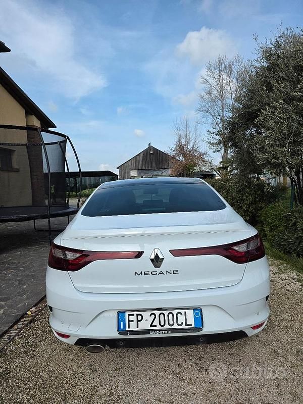 Usata Renault Mégane Coupé 110 CV (80 kW) 2018 Bianco Coupé