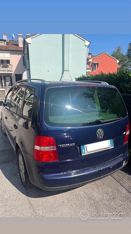 Usata VW Touran 100 CV (73 kW) 2003 Monovolume