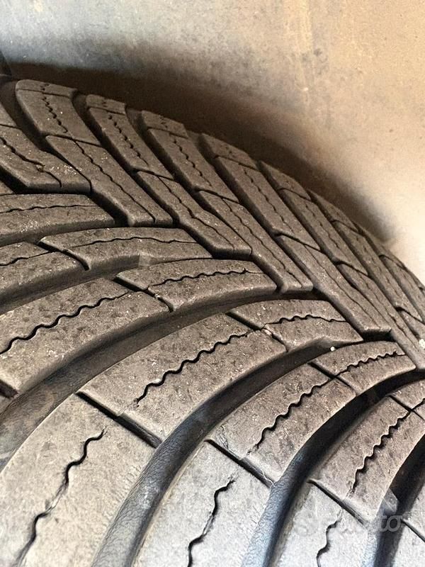 Usata VW Touran 136 CV (100 kW) 2003 Grigio Monovolume