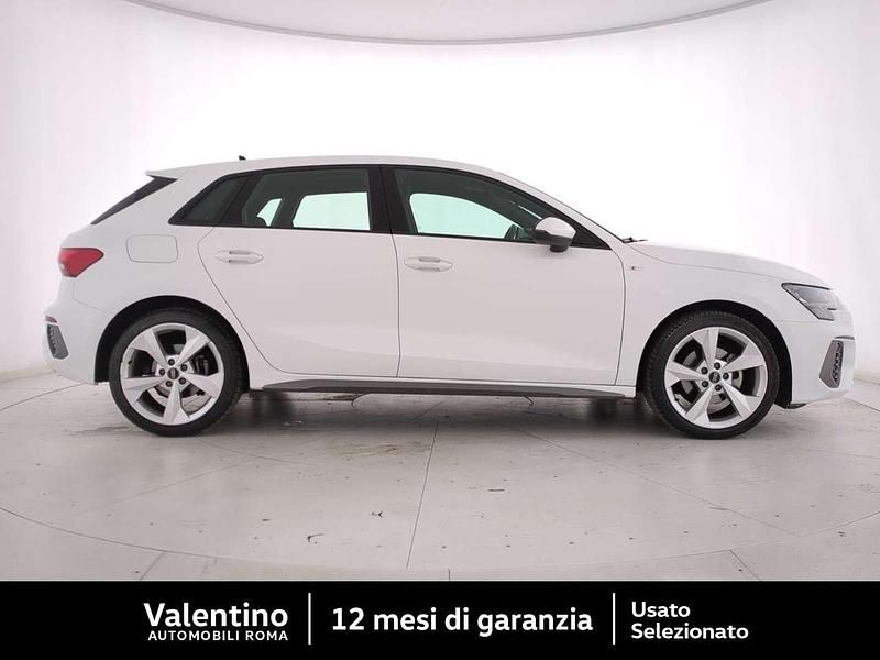 Usata Audi A3 S-Line 150 CV (110 kW) 2022 Bianco Berlina