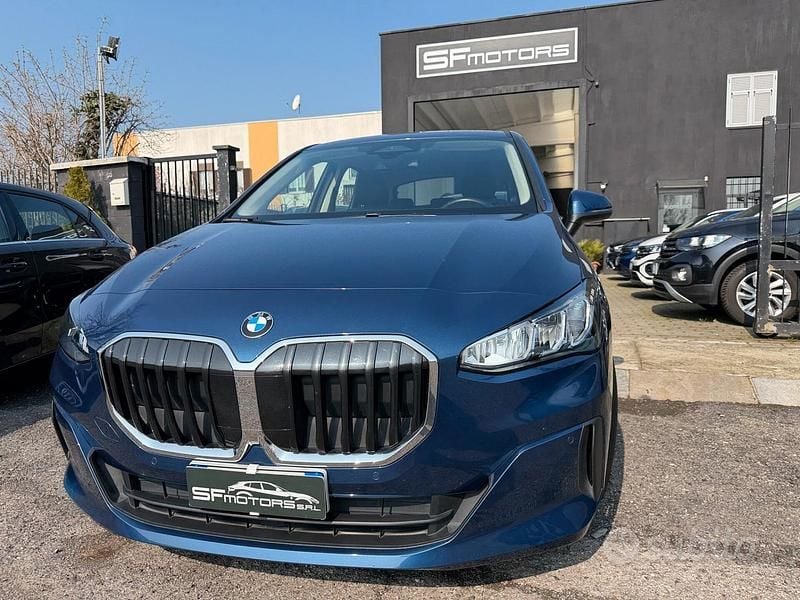 Usata BMW 218 Luxury Line 149 CV (109 kW) 2022 Blu Station wagon