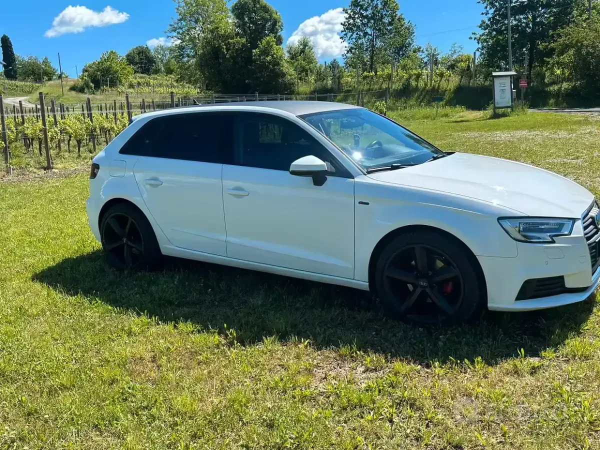 Usata Audi A3 110 CV (80 kW) 2017 Bianco Berlina