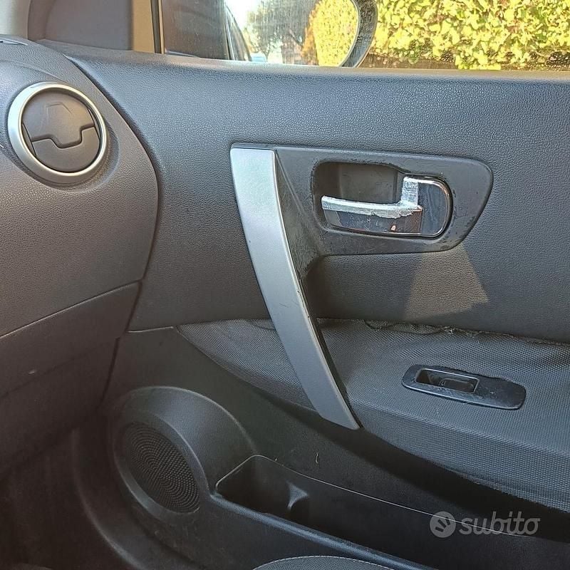 Usata Nissan Qashqai Visia 2008 Nero SUV