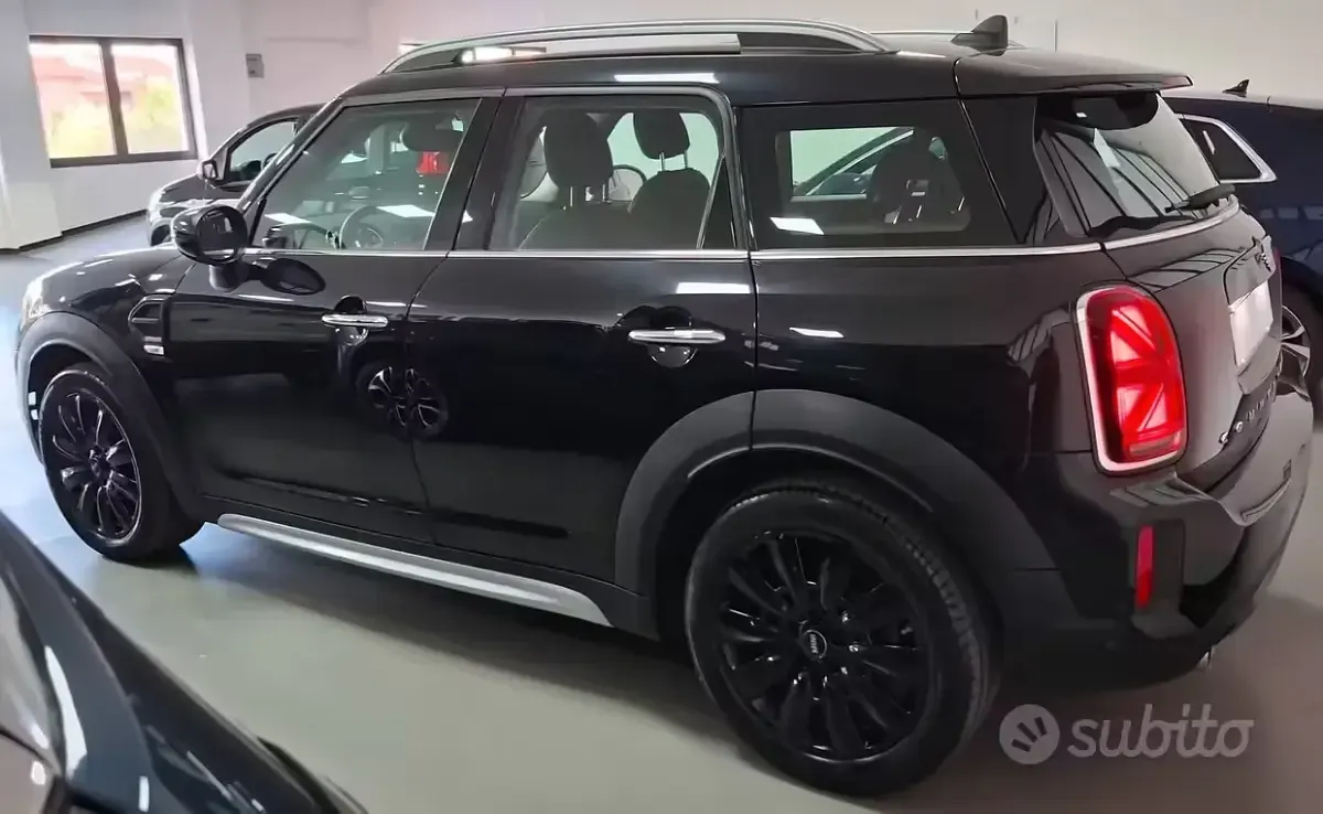Usata Mini Countryman 136 CV (100 kW) 2023 Nero SUV