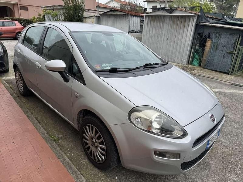 Usata Fiat Punto Street 69 CV (50 kW) 2014 Utilitaria