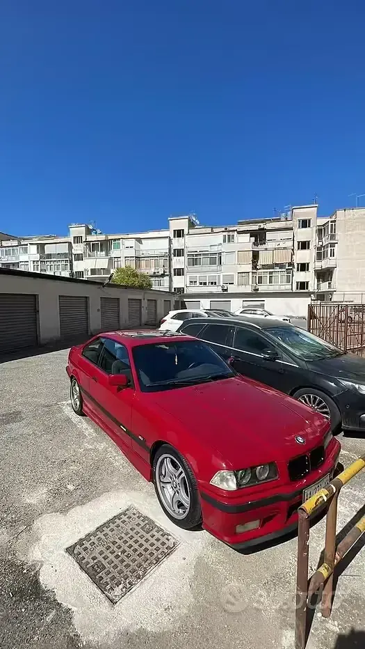 Usata BMW 318 Efficient Dynamics 140 CV (102 kW) 1994 Rosso Coupé