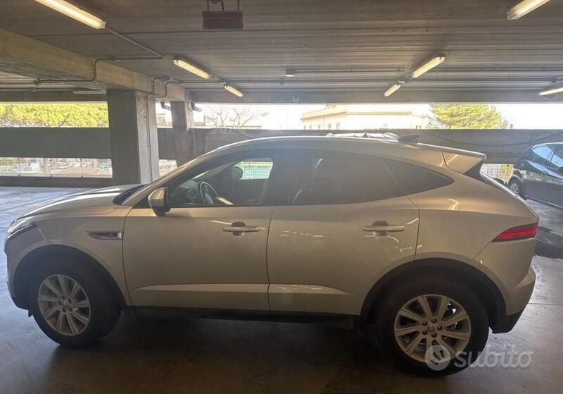 Usata Jaguar E-Pace 200 CV (147 kW) 2020 Grigio SUV