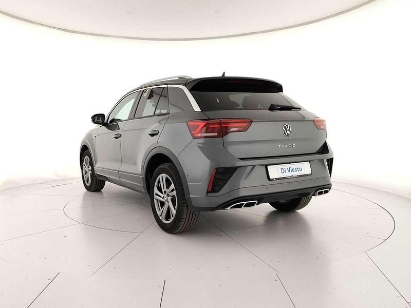 Usata VW T-Roc R-line 150 CV (110 kW) 2024 Indium grey metallizzato nero SUV