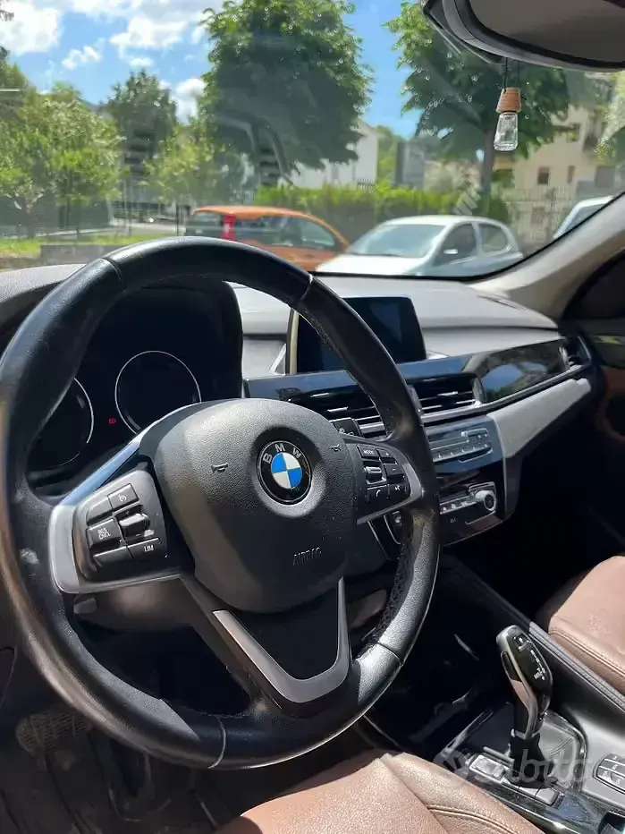 Usata BMW X1 150 CV (110 kW) 2018 Nero SUV