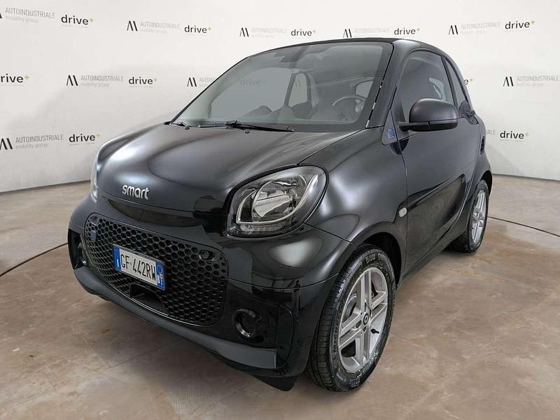 Usata Smart ForTwo Electric Drive Pure 41 kW (56 CV) 2021 Nero Berlina