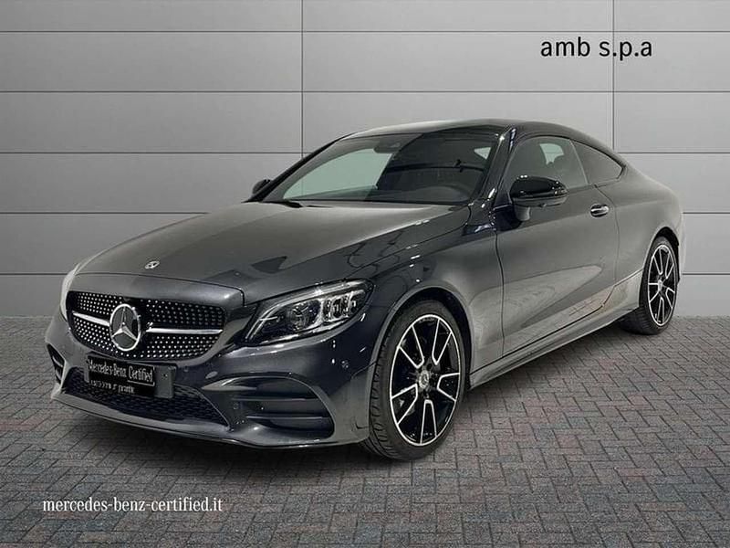 Grigio scuro Usata 2022 Mercedes C220 Premium Plus Coupé | 35.500 € (Ottimo prezzo) - Immagine 1/4