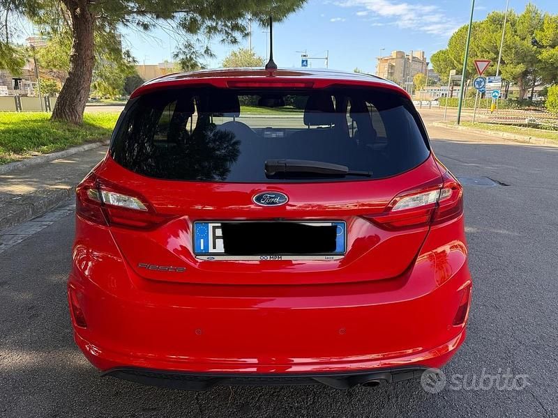 Occasion Ford Fiesta ST-Line 120 ch (88 kW) 2019 Rouge Berline