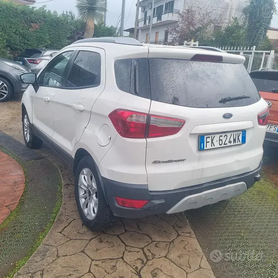 Usata Ford Ecosport Titanium 95 CV (69 kW) 2017 Bianco SUV