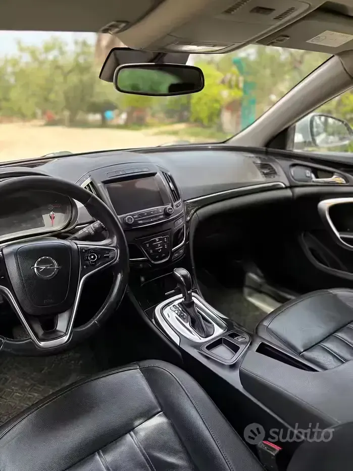 Usata Opel Insignia 136 CV (100 kW) 2017 Grigio Station wagon