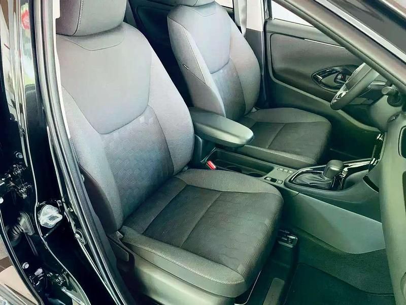 Nuova Toyota Yaris Hybrid Trend 92 CV (67 kW) 2026 Nero Berlina