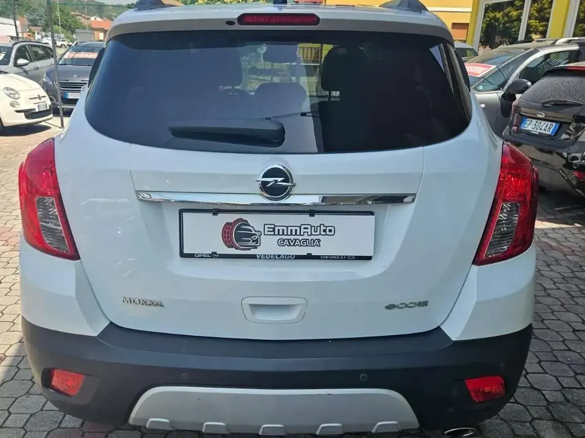 Usata Opel Mokka Cosmo 140 CV (102 kW) 2015 Bianco SUV