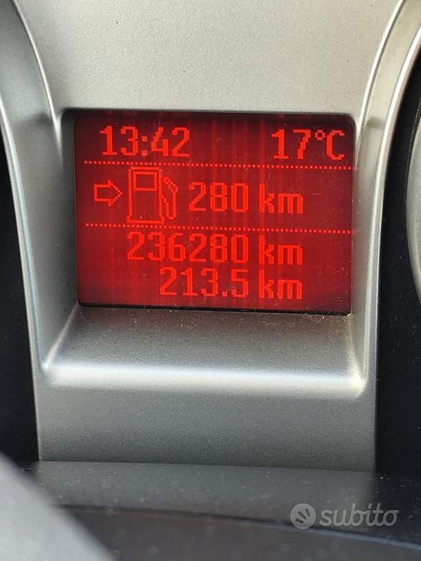 Usata Ford Focus 90 CV (66 kW) 2009 Grigio Berlina