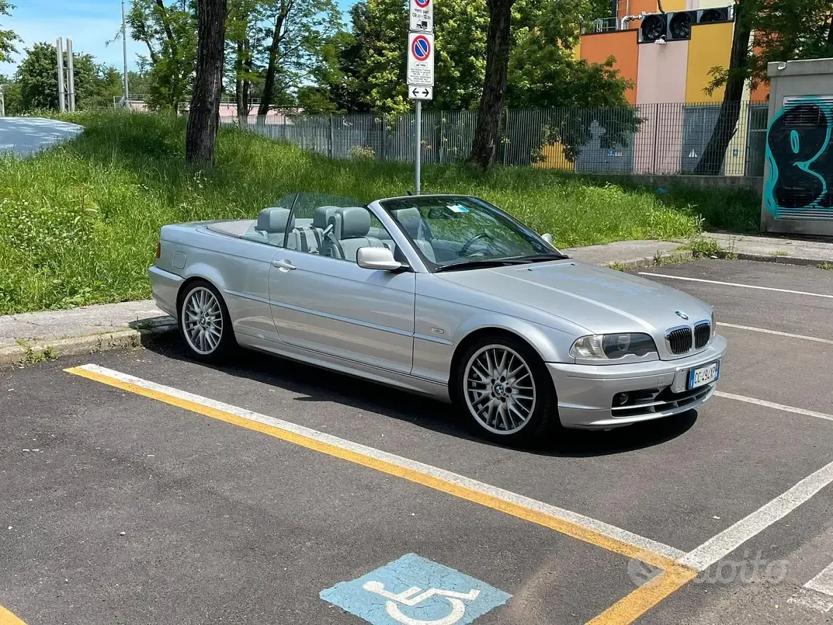 Usata BMW 325 Cabriolet 192 CV (141 kW) 2002 Grigio Cabrio