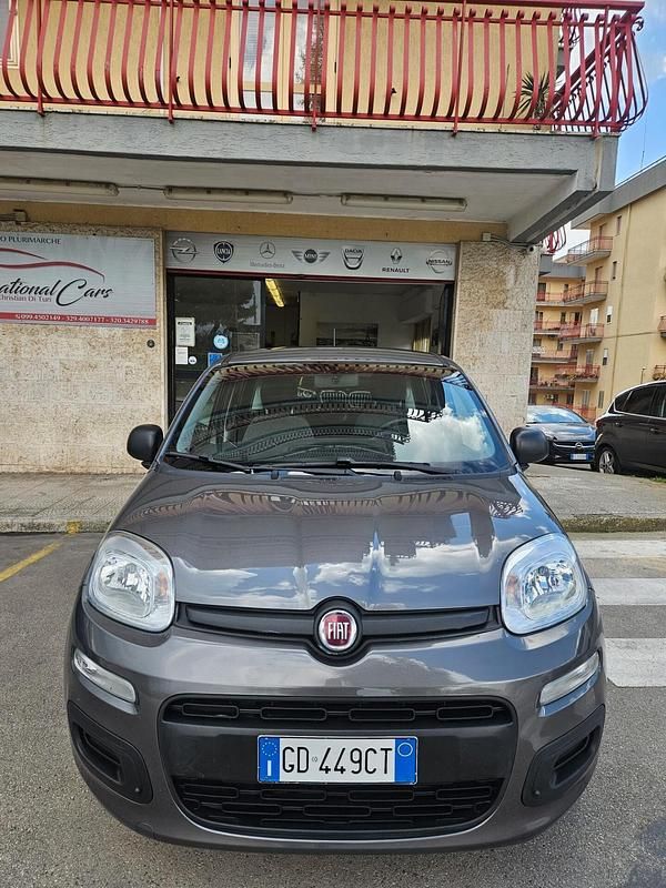 Usata Fiat Panda 69 CV (50 kW) 2021 Grigio Utilitaria