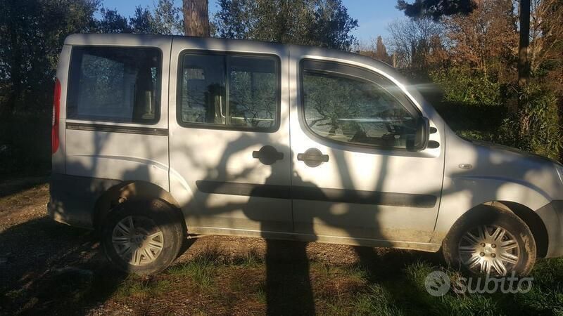 Usata 2004 Fiat Doblò Monovolume | 1800 € - Immagine 1/4