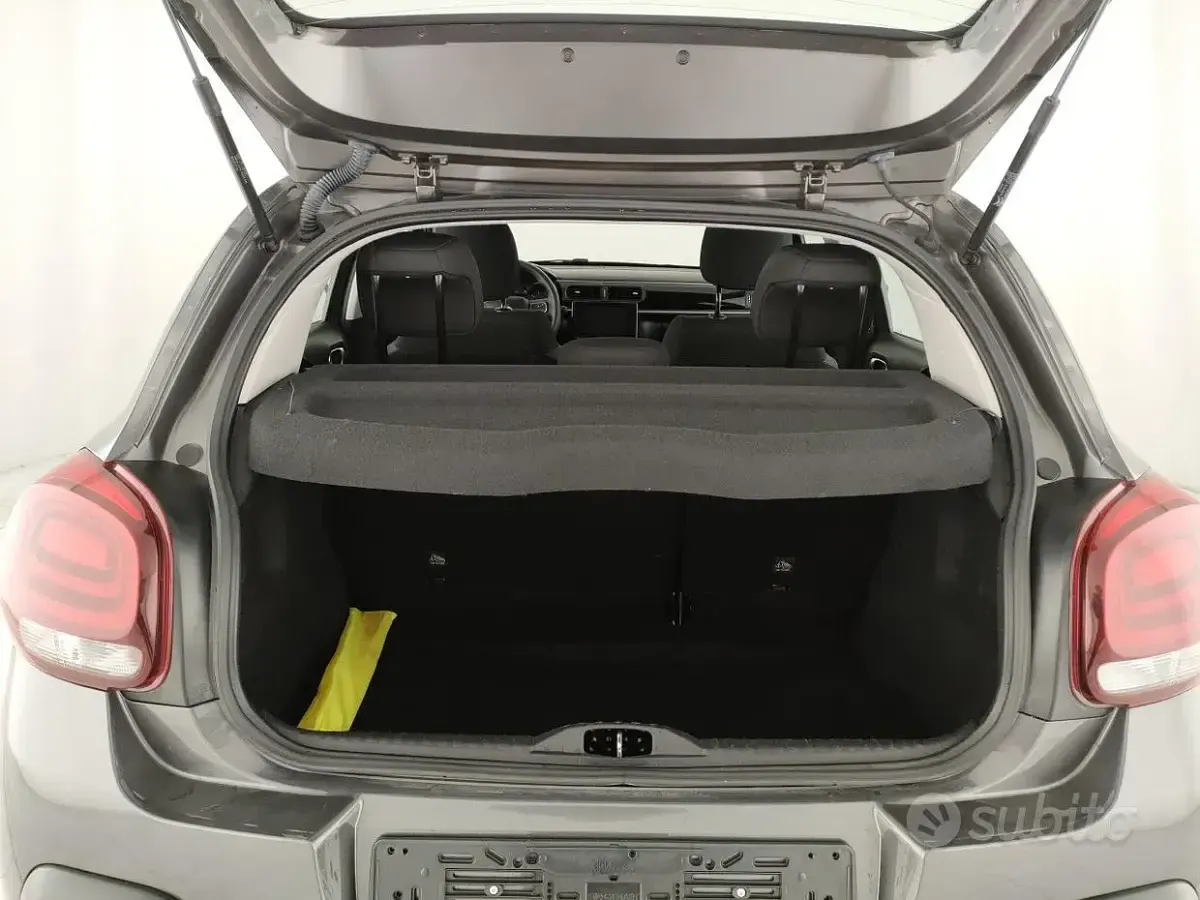 Usata Citroën C3 PureTech 83 CV (61 kW) 2024 Grigio Monovolume