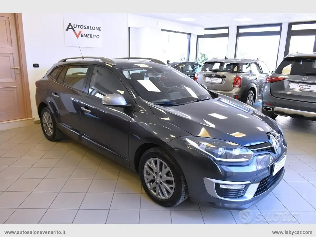 Usata Renault Mégane GrandTour 110 CV (80 kW) 2014 Grigio Station wagon