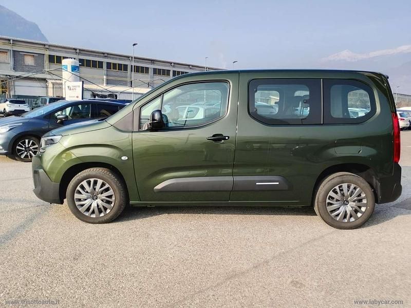 Usata Citroën Berlingo 102 CV (75 kW) 2025 Verde Monovolume