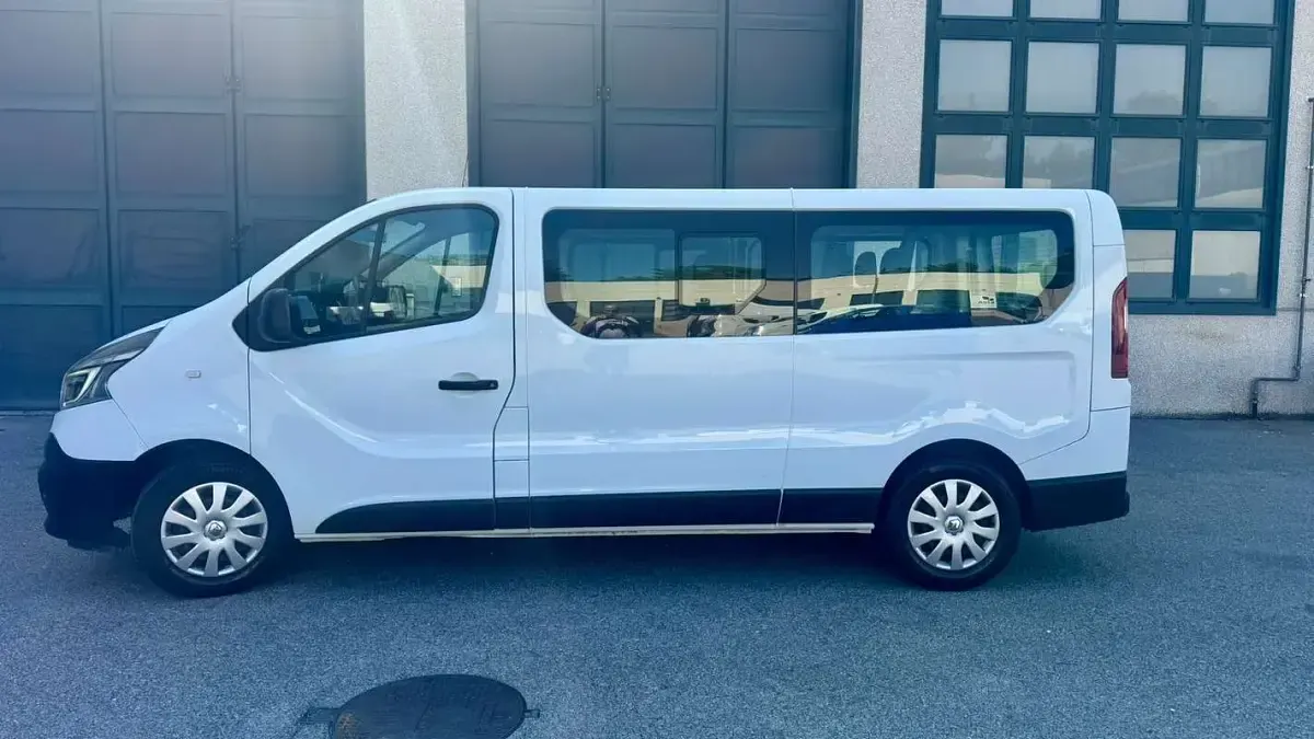 Usata Renault Trafic 120 CV (88 kW) 2020 Bianco Monovolume