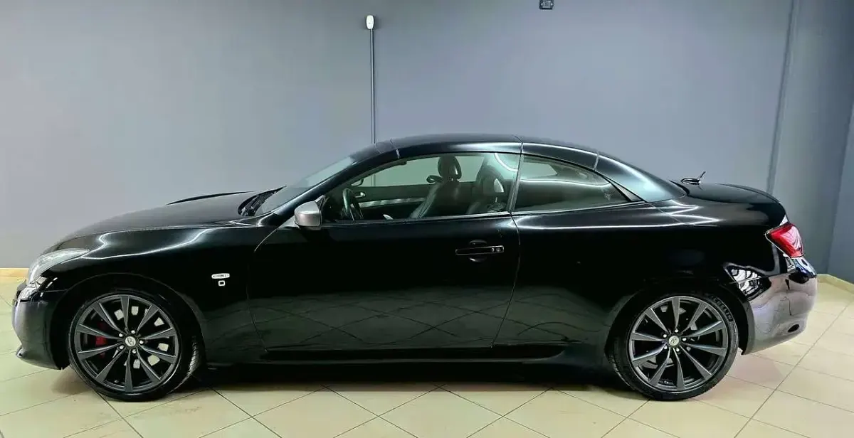 Usata Infiniti G37 Premium 320 CV (235 kW) 2011 Nero Coupé