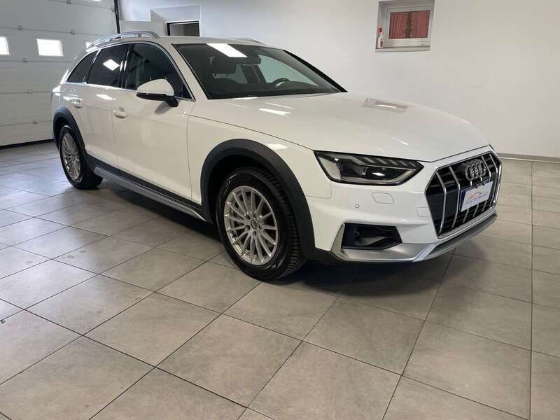 Usata Audi A4 Allroad Business 190 CV (139 kW) 2019 Bianco Station wagon