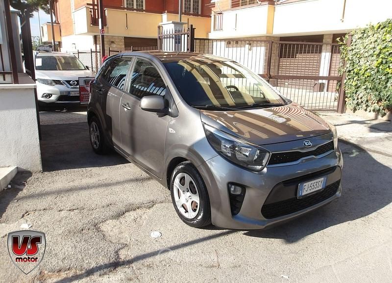 Usata Kia Picanto 67 CV (49 kW) 2017 Grigio Utilitaria