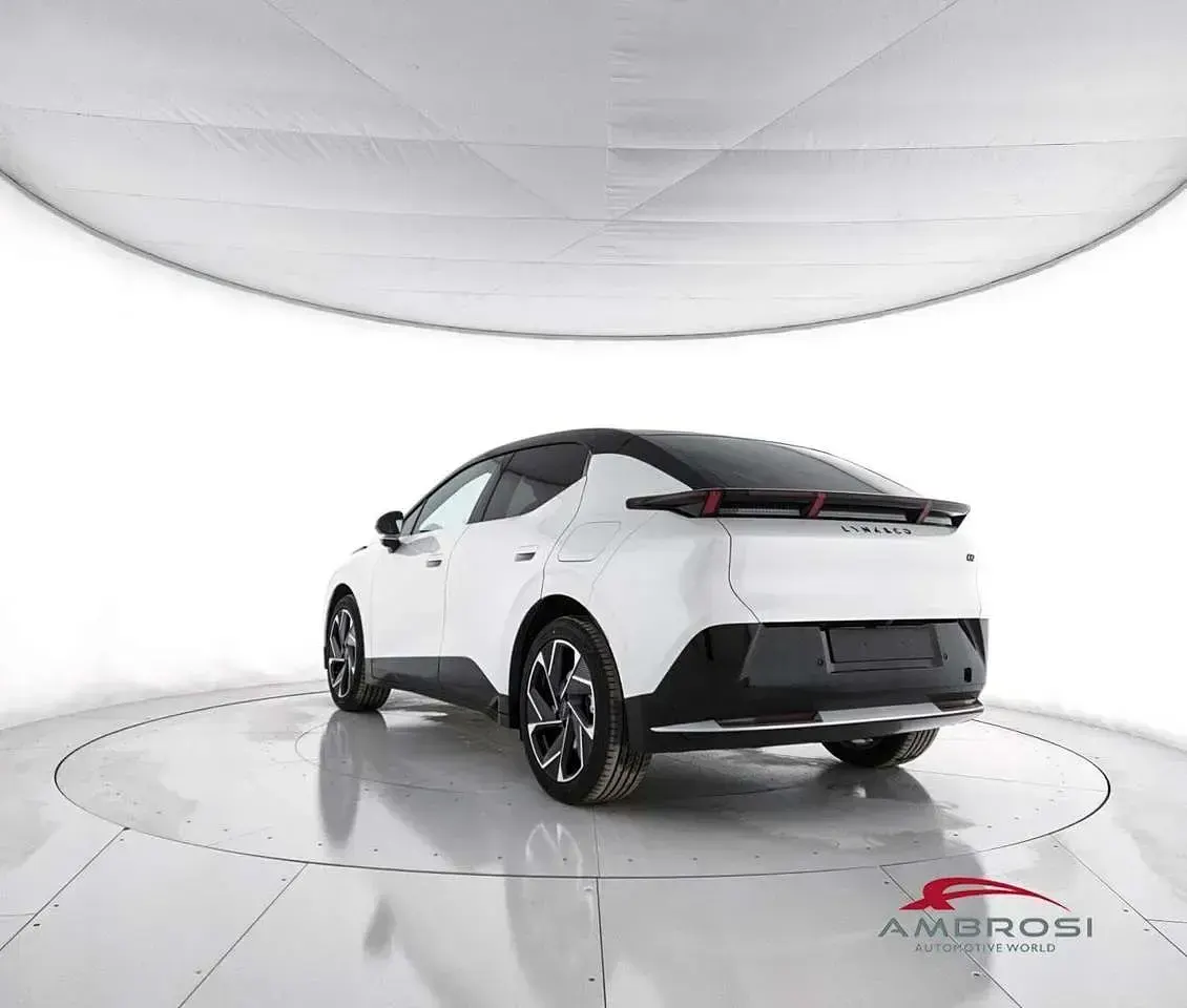 Nuova Lynk & Co 02 200 kW (272 CV) 2025 Bianco SUV