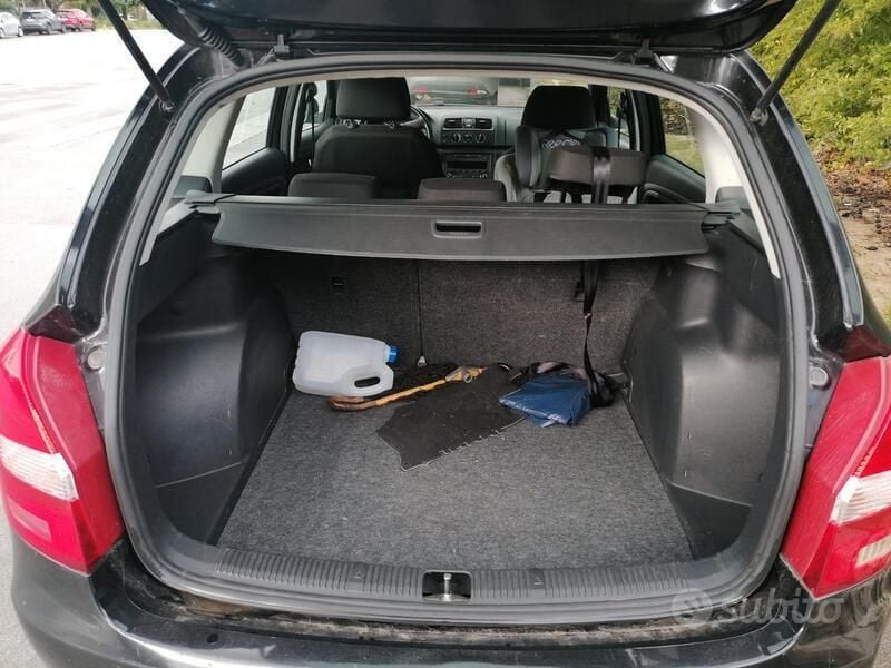 Usata Skoda Fabia 64 CV (47 kW) 2011 Nero Utilitaria