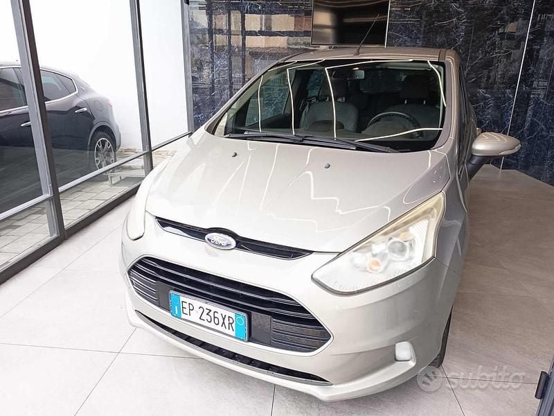 Usata Ford B-MAX Titanium 101 CV (74 kW) 2013 Grigio scuro Monovolume