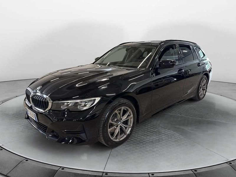 Nero Usata 2022 BMW 320 Sport Line Station wagon | 28.500 € (Ottimo prezzo) - Immagine 1/4