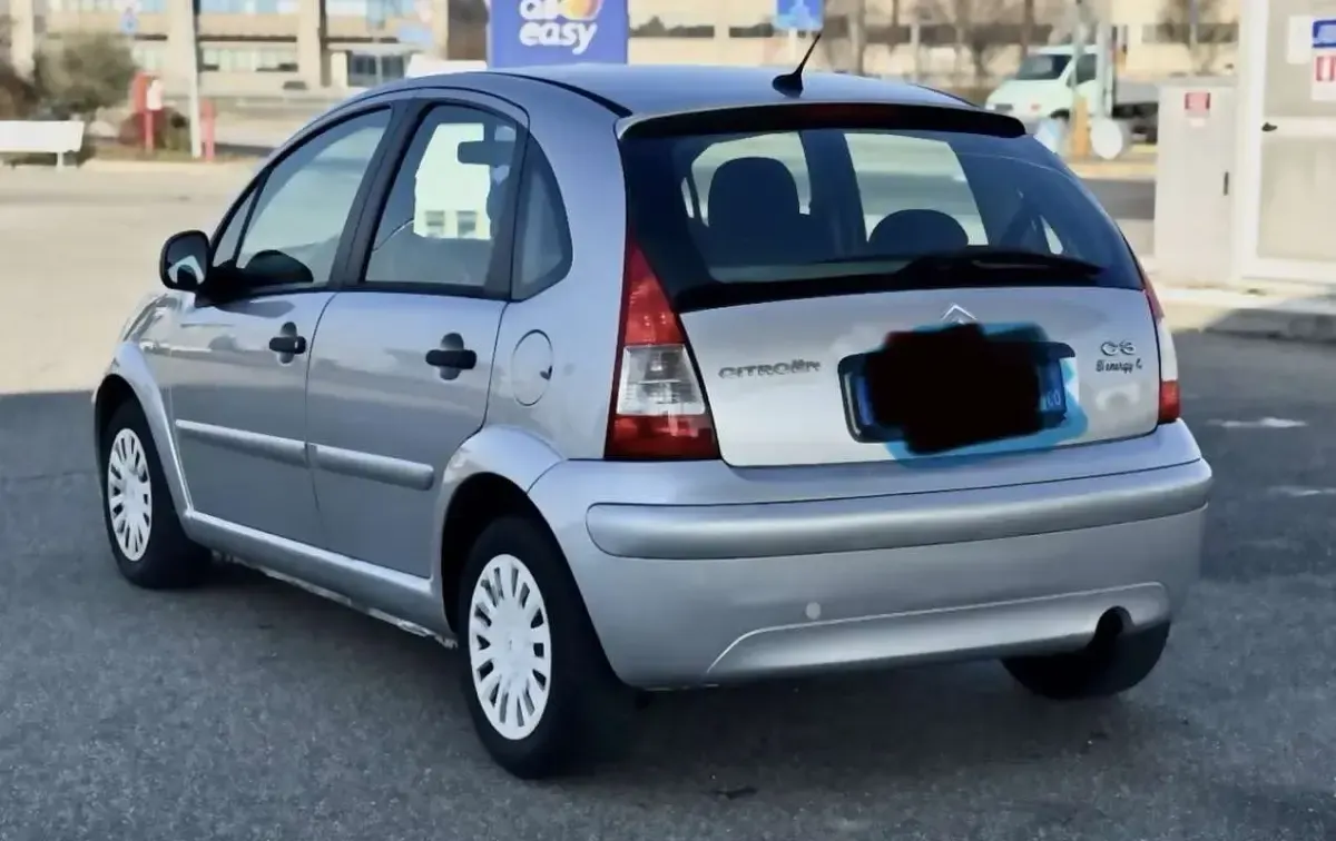 Usata Citroën C3 95 CV (69 kW) 2010 Grigio