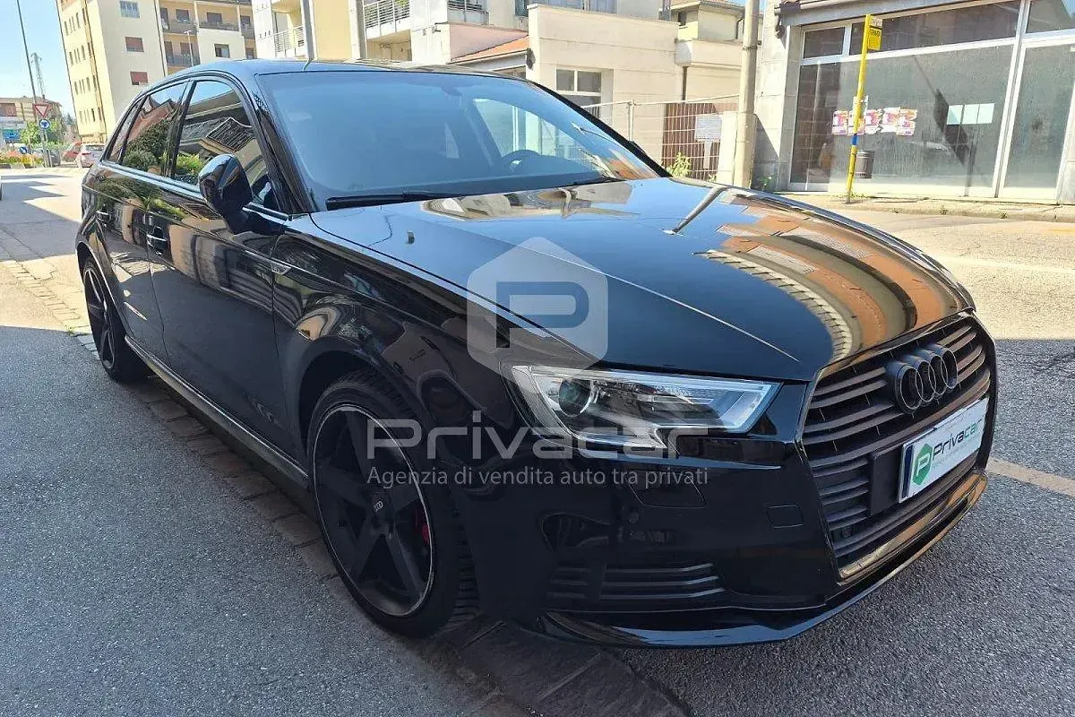 Usata Audi A3 130 CV (95 kW) 2019 Nero Berlina
