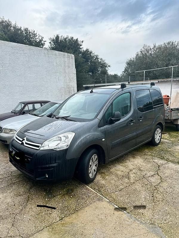 Usata Citroën Berlingo 120 CV (88 kW) 2017 Grigio Monovolume
