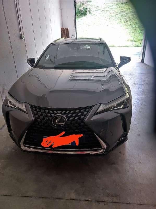 Usata Lexus UX 250h Executive Line 184 CV (135 kW) 2020 SUV