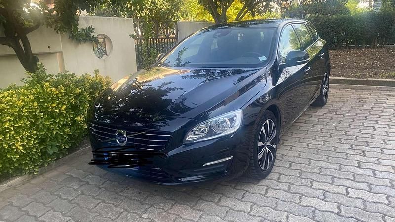 Usata Volvo V60 Dynamic 120 CV (88 kW) 2018 Station wagon