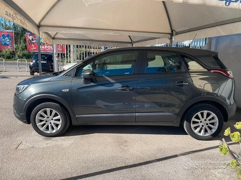 Usata Opel Crossland X S 99 CV (72 kW) 2018 Grigio SUV