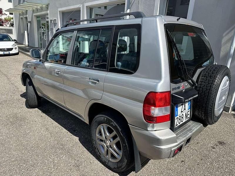 Usata Mitsubishi Pajero 114 CV (83 kW) 2003 Argento SUV