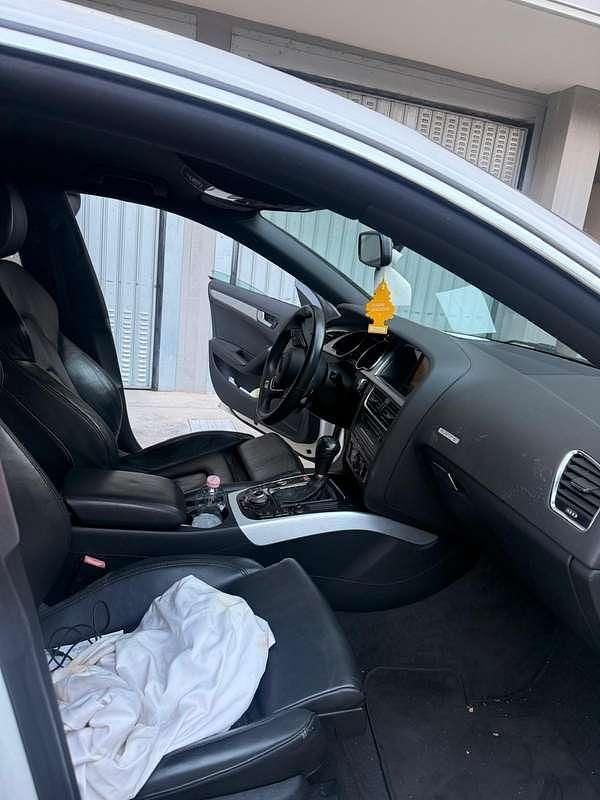 Usata Audi A5 Sportback Ambiente 211 CV (155 kW) 2011 Utilitaria