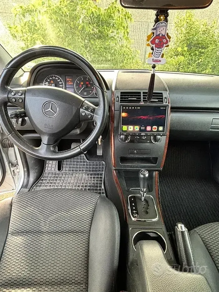 Usata Mercedes A150 95 CV (69 kW) 2010 Grigio Berlina